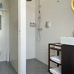 Alta Mar * لاهاي