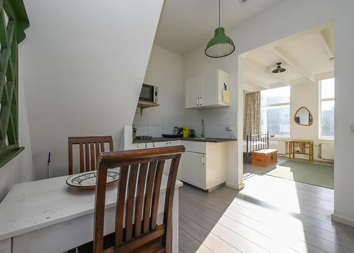 Apartment Alta Mar Studios The Hague