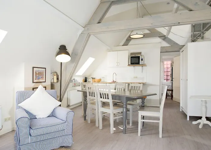 Alta Mar Studios Apartment